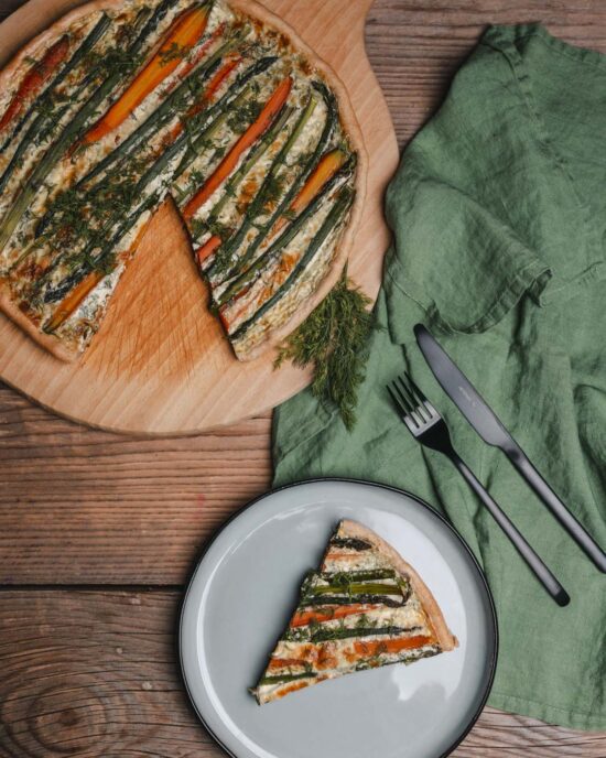 Spargel-Karotten-Quiche