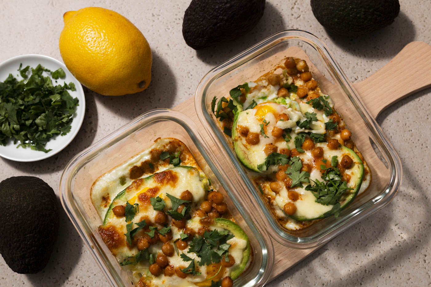 Gebackene Avocado mit Ei